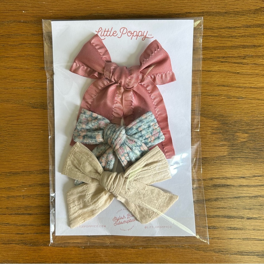 Little Poppy Bow Clip Set - NEW! Floral, Pink, Cream.